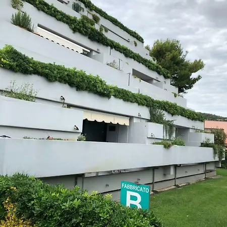 Apartment Porto Prile *